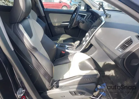 2017 Volvo Xc60 T5 Dynamic from USA, damaged, VIN YV440MRR9H2063346